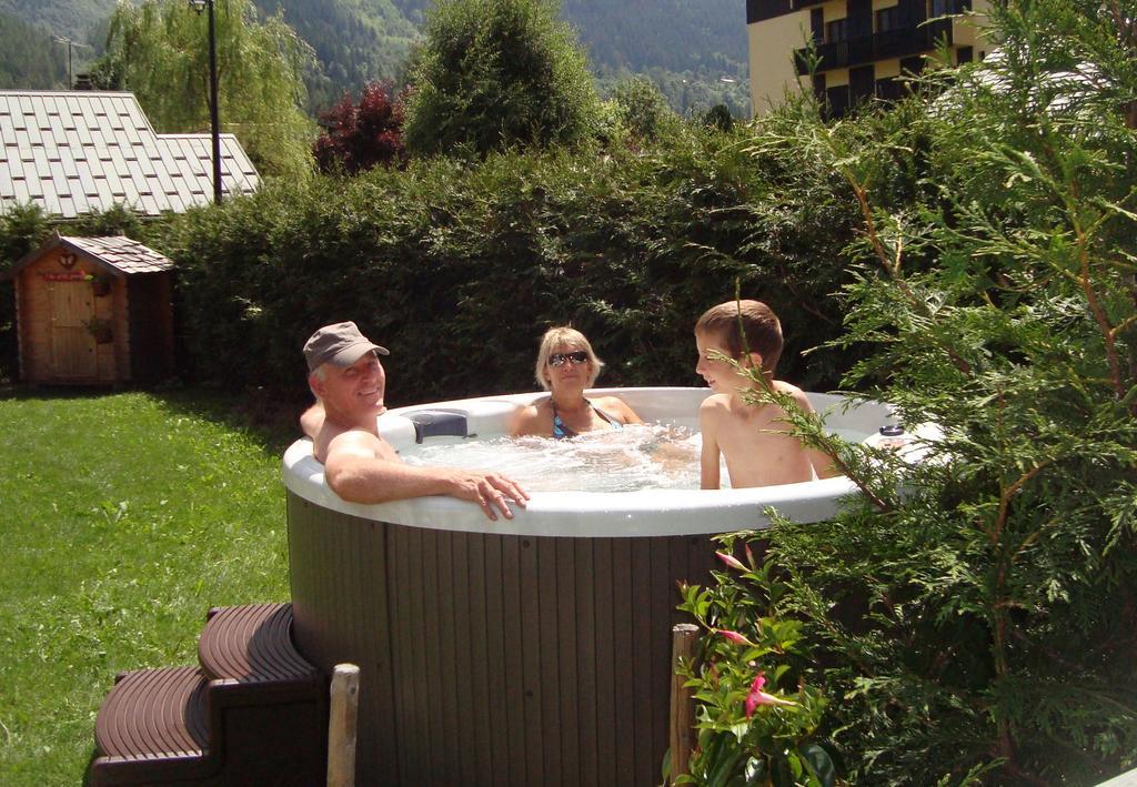 Chalet La Taniere De Groumff شامونكس الغرفة الصورة