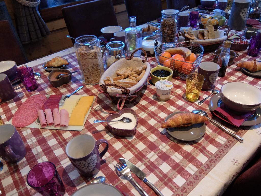 Chalet La Taniere De Groumff شامونكس الغرفة الصورة