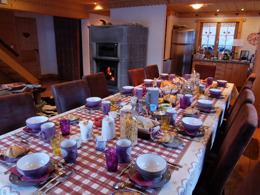 Chalet La Taniere De Groumff شامونكس الغرفة الصورة