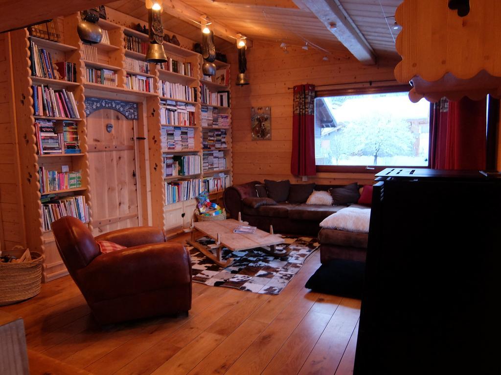 Chalet La Taniere De Groumff شامونكس الغرفة الصورة