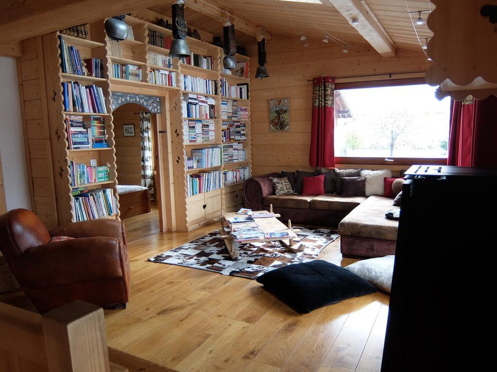 Chalet La Taniere De Groumff شامونكس الغرفة الصورة